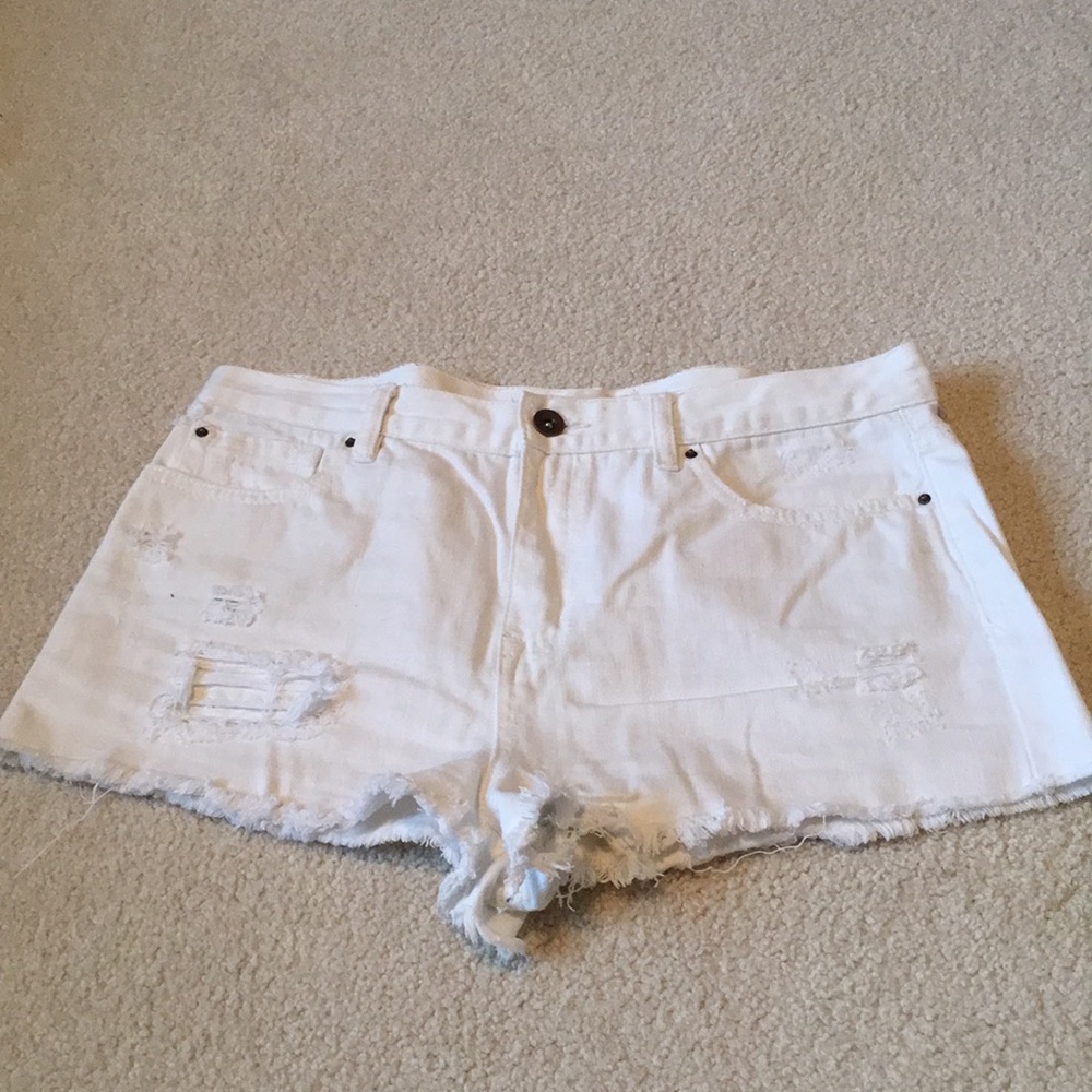 Forever 21 white high waisted shorts
